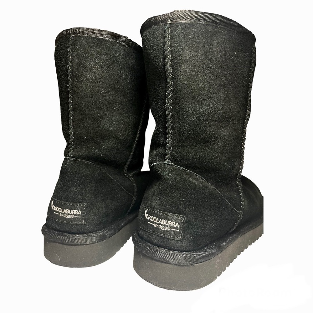 Kookaburra By Ugg. Short Boot, Suede Outer. - image 2